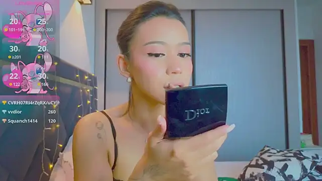 Snapshot of Mia_Tin chatting on March 1, 2025, 12:23 pm Mia Tin online show from March 1, 2025, 12:23 pm
