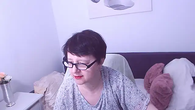 ChristaRose online show from November 21, 2025, 4:17 pm