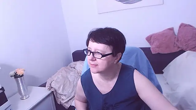 ChristaRose online show from October 26, 2025, 2:28 pm