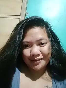 amariaxxx388 online show from June 19, 2026, 7:41 pm