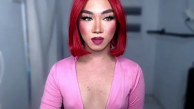 Snapshot of Local_Hoelyx chatting on October 3, 2025, 10:00 pm Local Hoelyx online show from October 3, 2025, 10:00 pm