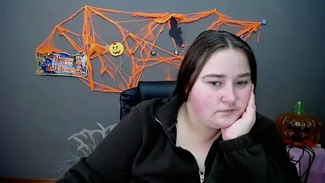 XX Daniella XX online show from October 28, 2025, 7:18 am