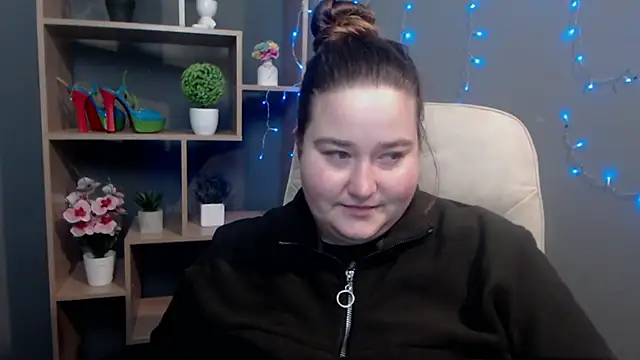 XX Daniella XX online show from November 11, 2025, 7:25 am