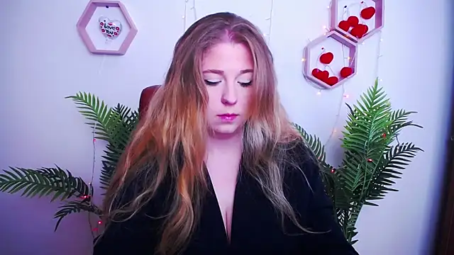 JessikaDaniel online show from April 15, 2026, 6:52 am