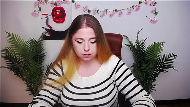 JessikaDaniel online show from February 6, 2026, 7:37 am