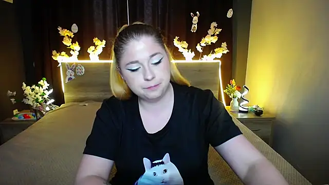 JessikaDaniel online show from April 8, 2026, 6:37 am