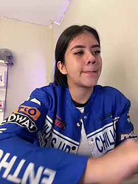 Snapshot of Alhanna_ chatting on March 14, 2025, 9:54 pm Alhanna online show from March 14, 2025, 9:54 pm