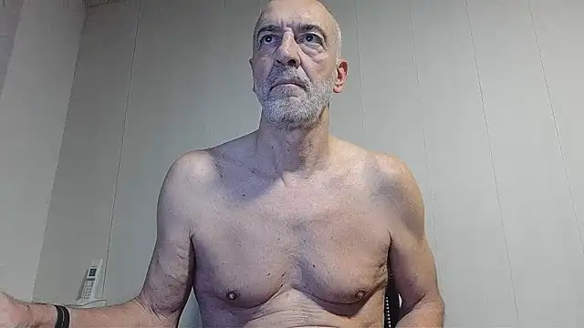 Snapshot of Herba_Mare chatting on January 13, 2026, 8:13 pm Herba Mare online show from January 13, 2026, 8:13 pm