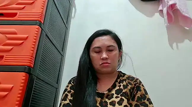 LalaiAsian online show from March 9, 2025, 6:43 pm