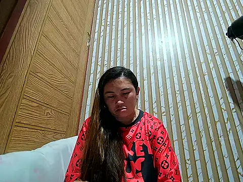 Snapshot of LalaiAsian chatting on February 15, 2026, 5:34 pm LalaiAsian online show from February 15, 2026, 5:34 pm