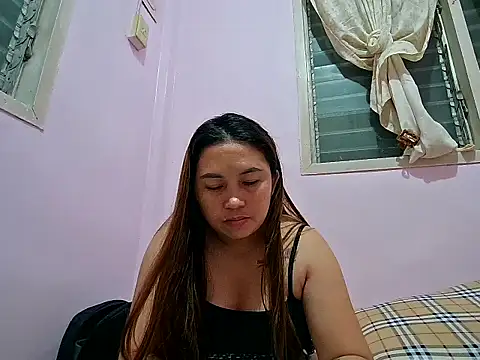 LalaiAsian online show from September 12, 2025, 7:02 pm