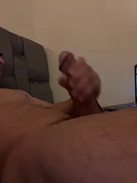 reyadXxxx online show from June 7, 2026, 1:22 am