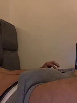reyadXxxx online show from June 17, 2026, 1:38 am