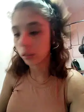 mariamac420 online show from February 15, 2026, 5:23 pm