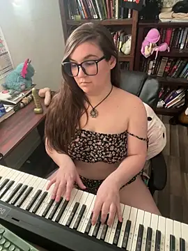 Snapshot of Adobe_Angel chatting on February 4, 2026, 9:10 pm Adobe Angel online show from February 4, 2026, 9:10 pm