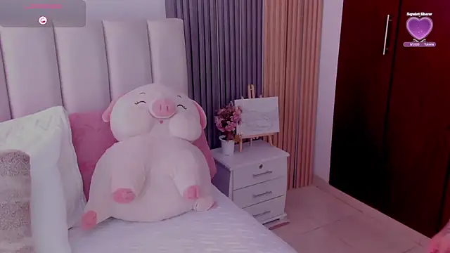 Skcarlet beckett online show from November 27, 2025, 2:06 pm