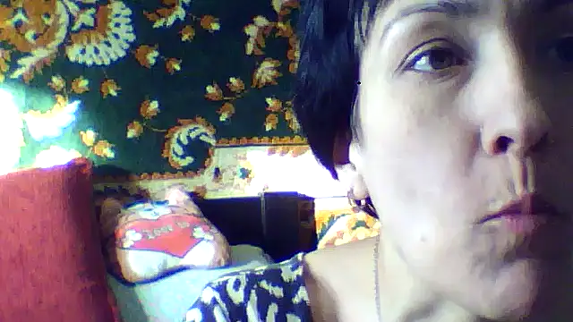 SunnyAmorre online show from February 2, 2026, 7:51 am