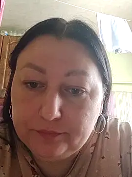 Rini333 online show from February 7, 2026, 12:46 pm