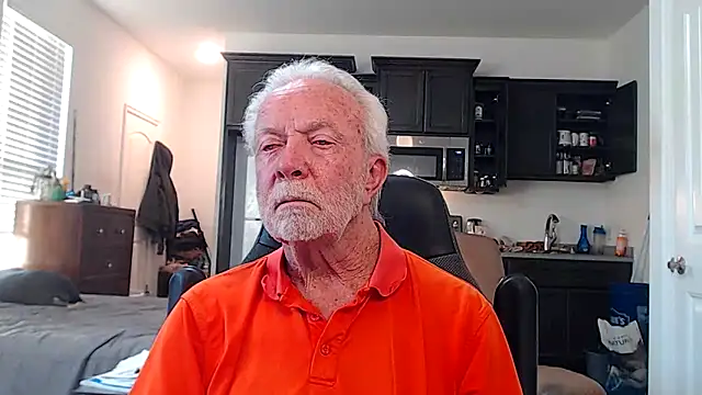 rockpoint69 online show from October 21, 2025, 11:15 pm