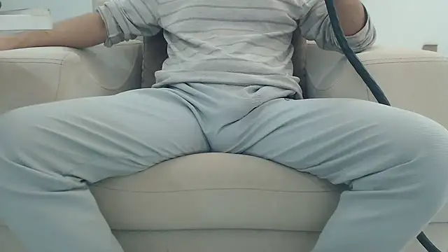 Snapshot of masterxmonster chatting on February 7, 2026, 12:46 pm masterxmonster online show from February 7, 2026, 12:46 pm