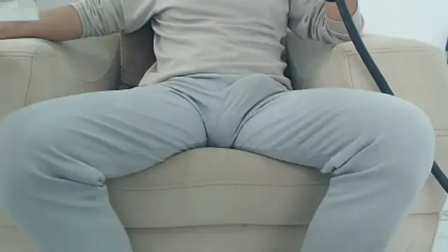 Snapshot of masterxmonster chatting on April 14, 2026, 1:05 pm masterxmonster online show from April 14, 2026, 1:05 pm