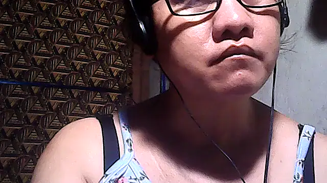 sweetsosie18 online show from February 27, 2026, 2:34 am