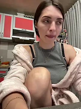 Snapshot of SeducingYoghourt chatting on January 7, 2025, 4:37 pm SeducingYoghourt online show from January 7, 2025, 4:37 pm