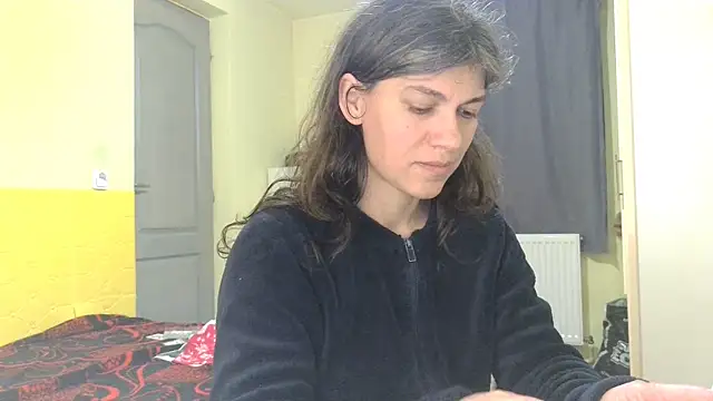 Snapshot of MercyLove chatting on March 21, 2026, 4:11 pm MercyLove online show from March 21, 2026, 4:11 pm