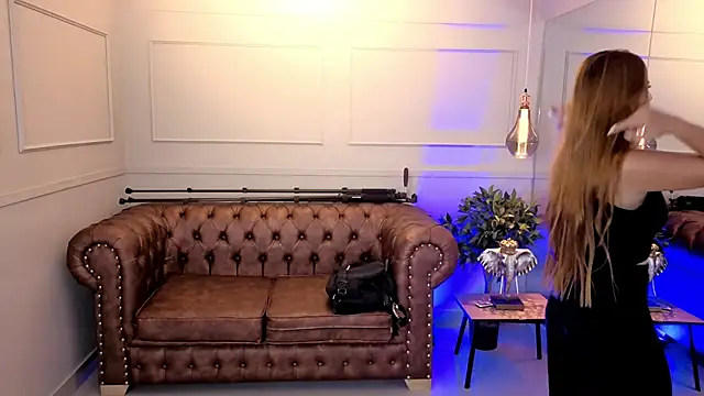 ROSE  15 online show from November 5, 2025, 8:01 pm