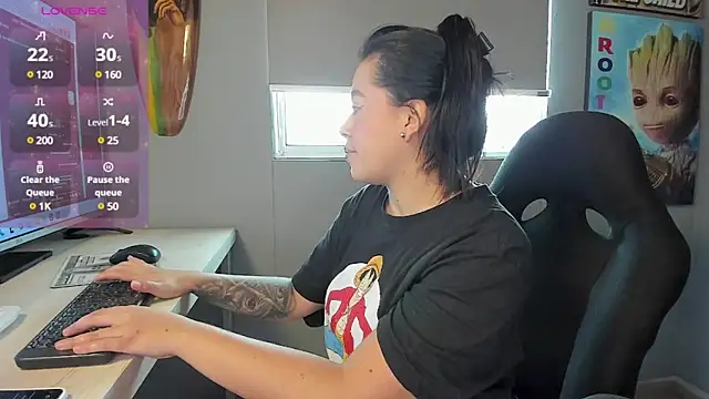 AddisonStone online show from March 19, 2025, 10:20 pm