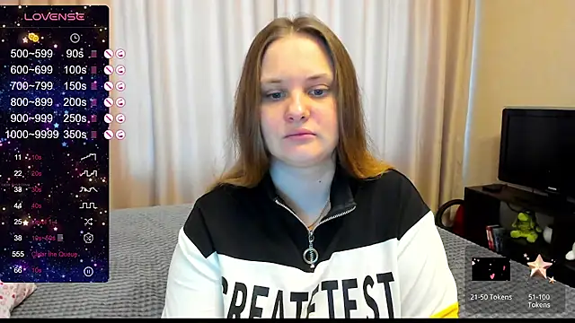 Snapshot of AlanaBrox chatting on February 9, 2025, 11:36 am AlanaBrox online show from February 9, 2025, 11:36 am