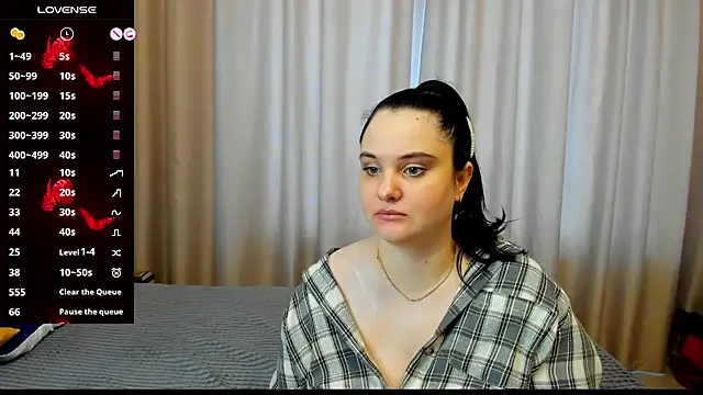 AlanaBrox online show from March 3, 2026, 10:33 am