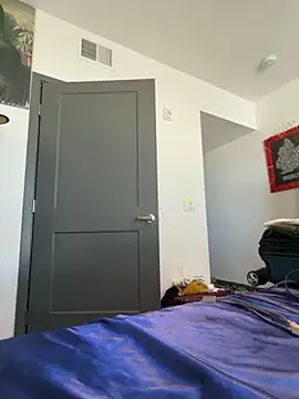 TilaTotti online show from October 22, 2025, 10:30 pm