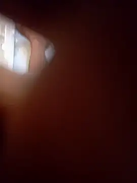 Snapshot of Smith23q123 chatting on September 24, 2025, 7:42 pm Smith23q123 online show from September 24, 2025, 7:42 pm