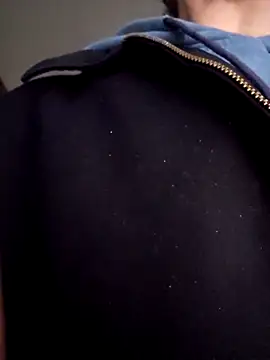 chosen923 online show from December 18, 2025, 1:59 pm