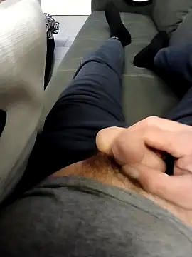 74bob online show from November 21, 2025, 8:41 pm