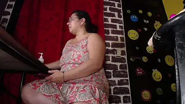 samrocker sex online show from June 26, 2026, 2:34 pm