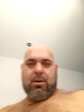 Snapshot of Czarny1104 chatting on September 11, 2025, 5:07 am Czarny1104 online show from September 11, 2025, 5:07 am