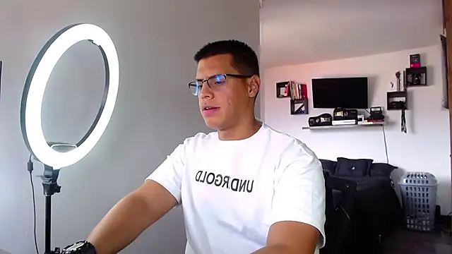  John Boy  online show from April 2, 2026, 7:31 pm