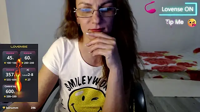 Snapshot of Masha-Mashenka1 chatting on February 24, 2025, 2:26 pm Masha-Mashenka1 online show from February 24, 2025, 2:26 pm