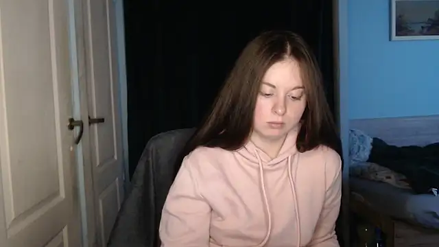 ryhhnnagold99 online show from February 15, 2026, 7:51 am