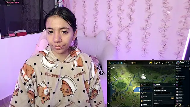 Snapshot of Nami_usagi chatting on January 17, 2026, 8:12 pm Nami usagi online show from January 17, 2026, 8:12 pm