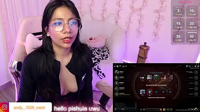 Snapshot of Nami_usagi chatting on January 31, 2026, 7:12 pm Nami usagi online show from January 31, 2026, 7:12 pm