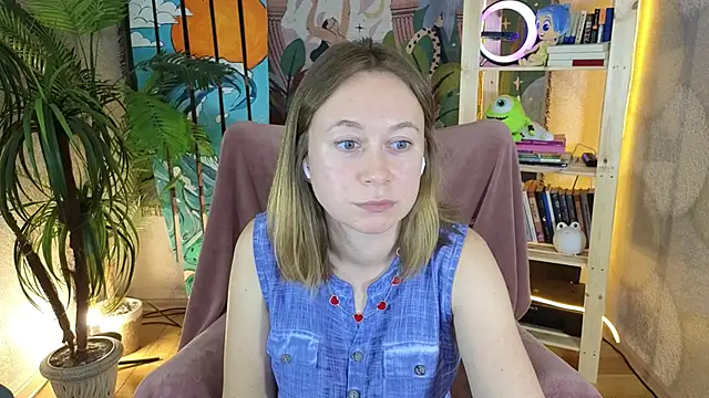 Snapshot of BrookeEvans chatting on September 13, 2025, 8:53 pm BrookeEvans online show from September 13, 2025, 8:53 pm