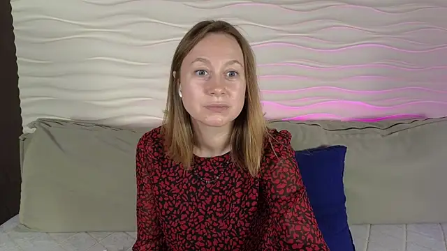 Snapshot of BrookeEvans chatting on October 11, 2025, 12:50 pm BrookeEvans online show from October 11, 2025, 12:50 pm