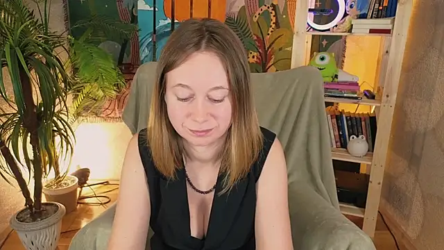 Snapshot of BrookeEvans chatting on September 24, 2025, 8:59 pm BrookeEvans online show from September 24, 2025, 8:59 pm