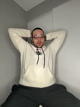 lucasgalacticman online show from March 12, 2025, 1:25 am