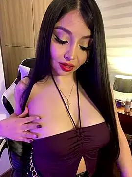 KateLatorre online show from January 14, 2026, 8:01 pm