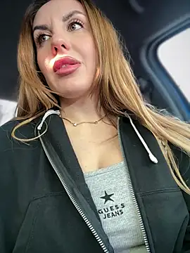 Kalli Fornia online show from January 12, 2026, 9:27 am