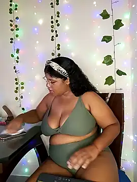 Lilyth  Brown online show from January 25, 2025, 2:37 am